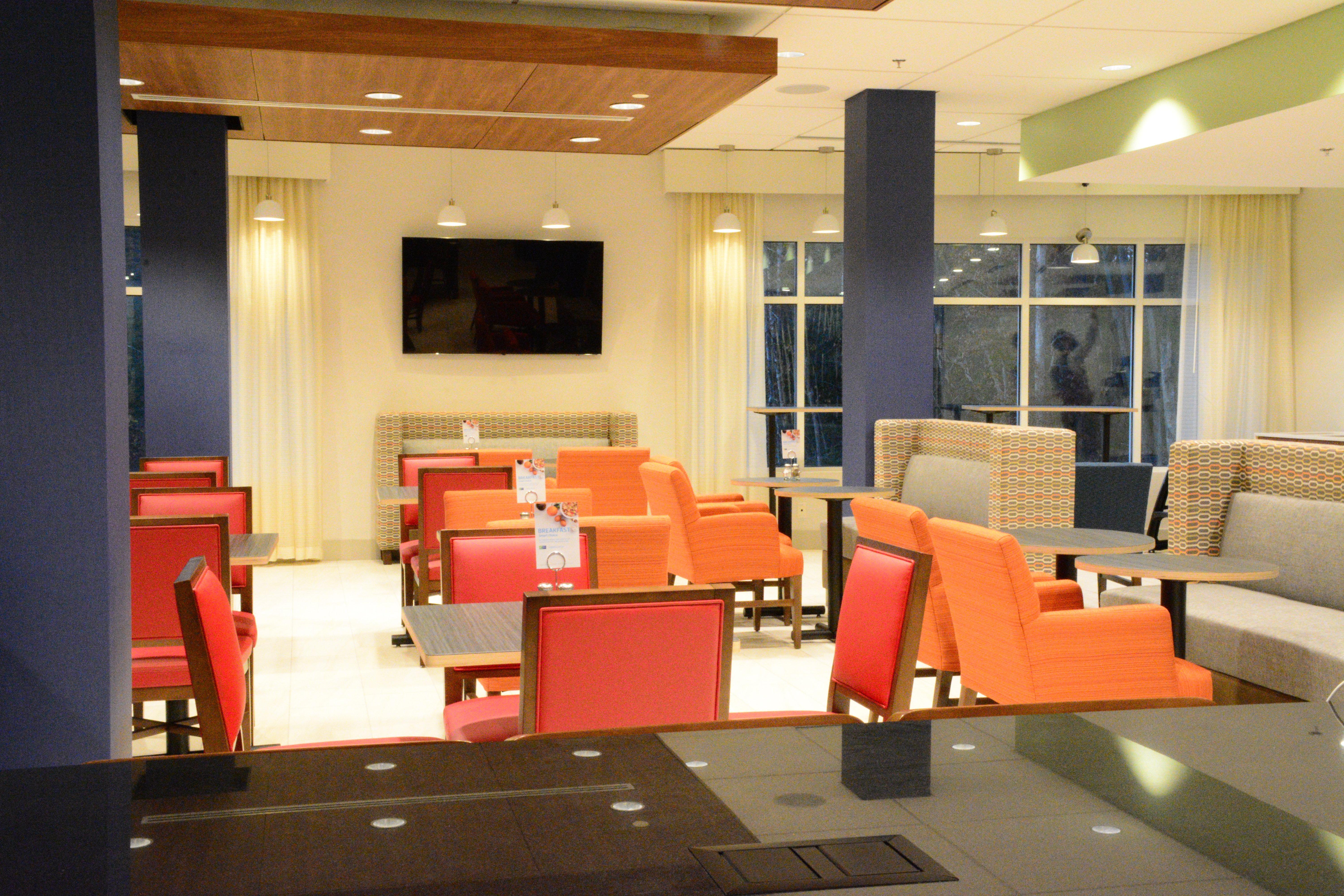 Holiday Inn Express & Suites Lexington Park California By Ihg Екстер'єр фото